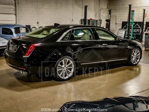 Used 2018 Cadillac CT6 Platinum AWD/4WD image 9