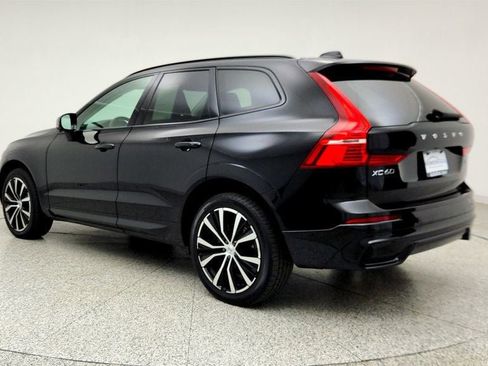 Used 2023 Volvo XC60 B5 Plus w/ Climate Package AWD/4WD image 7