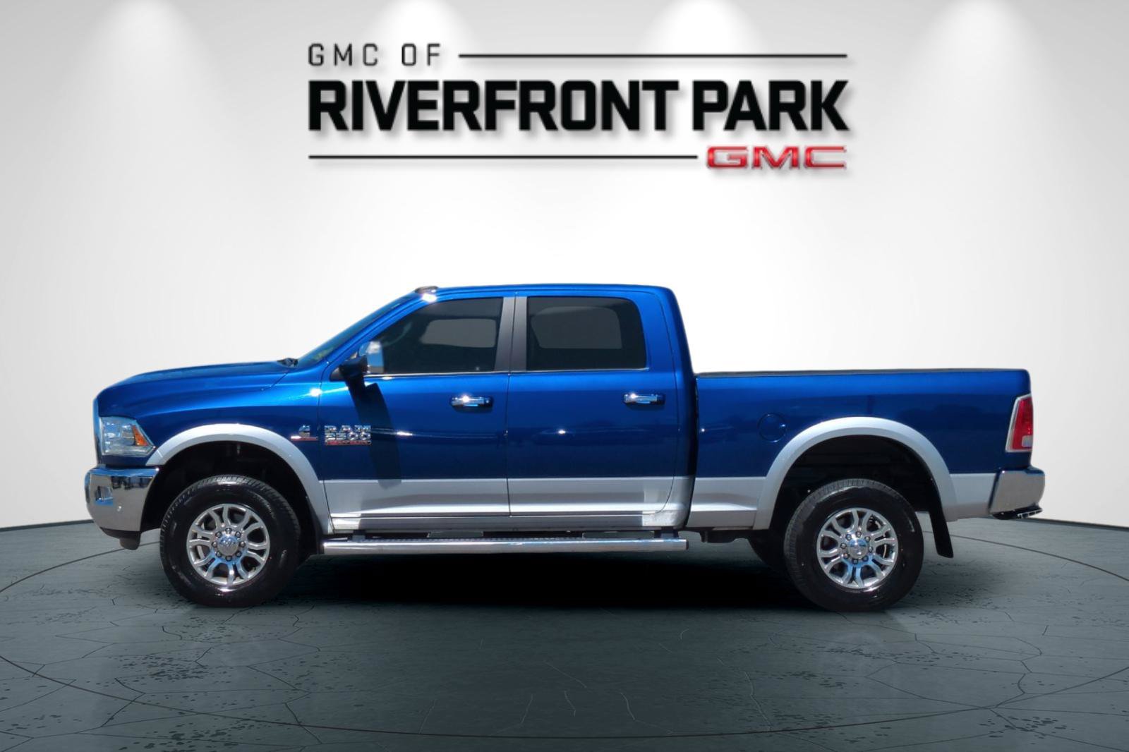 Used 2016 RAM 2500 Laramie w/ Protection Group AWD/4WD image 6