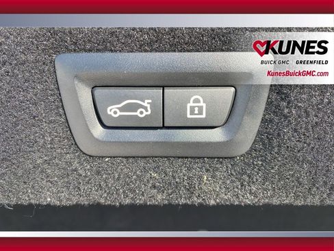 Used 2019 BMW M850i xDrive Convertible image 39