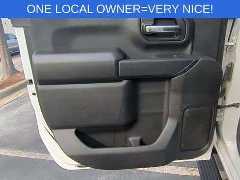 Used 2024 Chevrolet Silverado 2500 Custom w/ Custom Value Package image 30