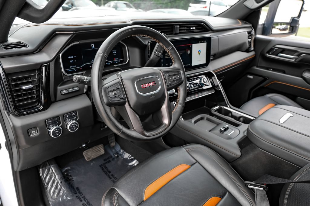 Used 2024 GMC Sierra 2500 AT4 w/ AT4 Premium Plus Package AWD/4WD image 13