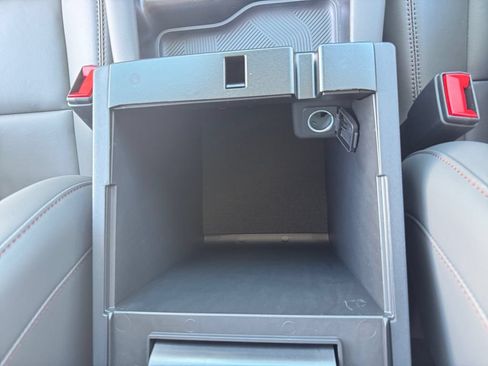 New 2026 Ford Explorer Active w/ Active Comfort Package RWD image 26
