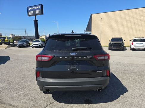 Certified 2025 Ford Escape ST-Line AWD/4WD image 6