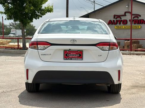 Certified 2024 Toyota Corolla LE FWD image 7