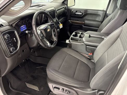 Used 2021 Chevrolet Silverado 1500 LT w/ Convenience Package II AWD/4WD image 28