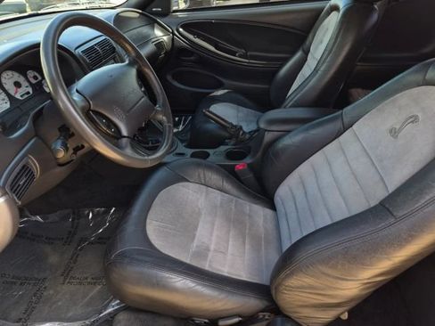 Used 2001 Ford Mustang Cobra RWD image 8