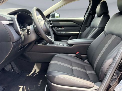 Certified 2025 MAZDA CX-50 AWD 2.5 S w/ Premium Package image 21