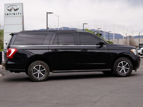 Used 2019 Ford Expedition Max XLT AWD/4WD image 9