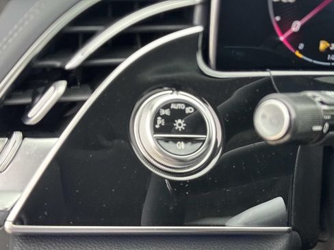 New 2026 Mercedes-Benz E 350 4MATIC Sedan image 12