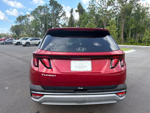 Used 2025 Hyundai Tucson SEL FWD image 4