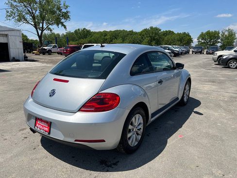 Used 2014 Volkswagen Beetle 1.8T FWD image 5