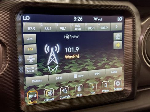 Used 2023 Jeep Wrangler Unlimited w/ Cold Weather Group image 21