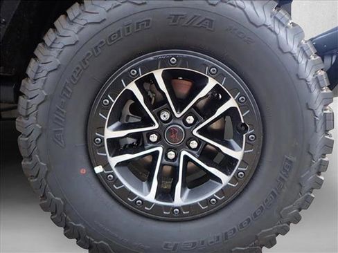 New 2025 Jeep Wrangler Unlimited Rubicon image 6