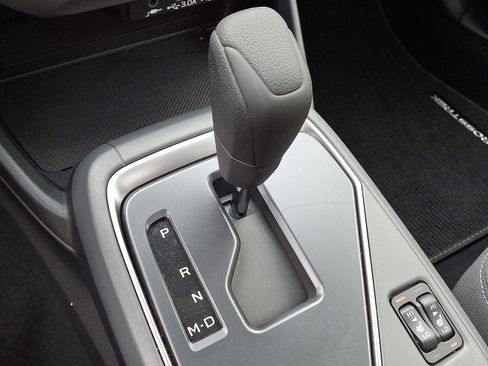 Certified 2025 Subaru Crosstrek 2.0i Premium image 13