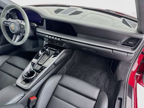 Certified 2025 Porsche 911 Carrera S RWD image 28