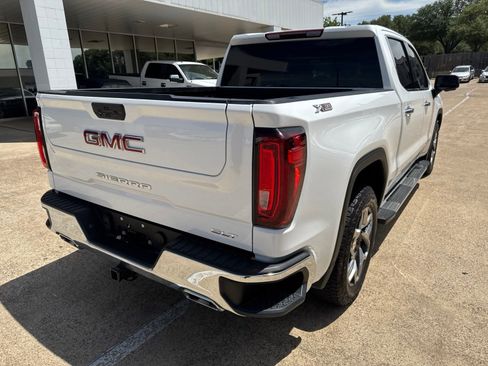 Used 2023 GMC Sierra 1500 SLT w/ SLT Premium Package AWD/4WD image 7