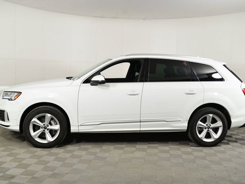 Used 2023 Audi Q7 Premium Plus w/ Premium Plus Package image 2