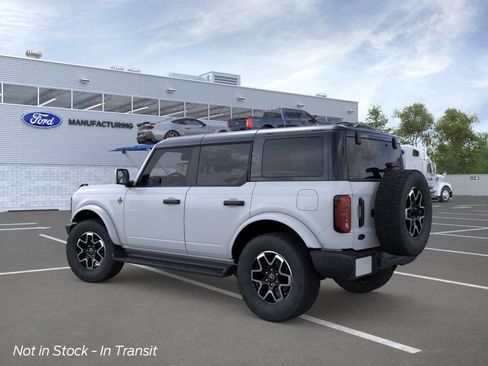 New 2026 Ford Bronco Outer Banks AWD/4WD image 4