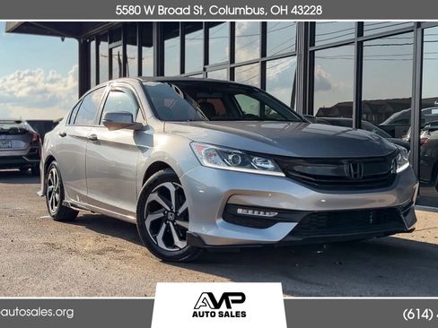 Used 2017 Honda Accord EX image 1