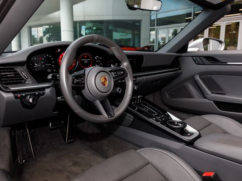 Used 2022 Porsche 911 Carrera GTS RWD image 44