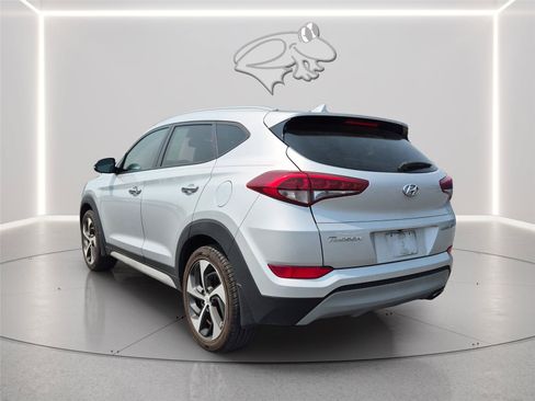Used 2017 Hyundai Tucson Limited FWD image 4