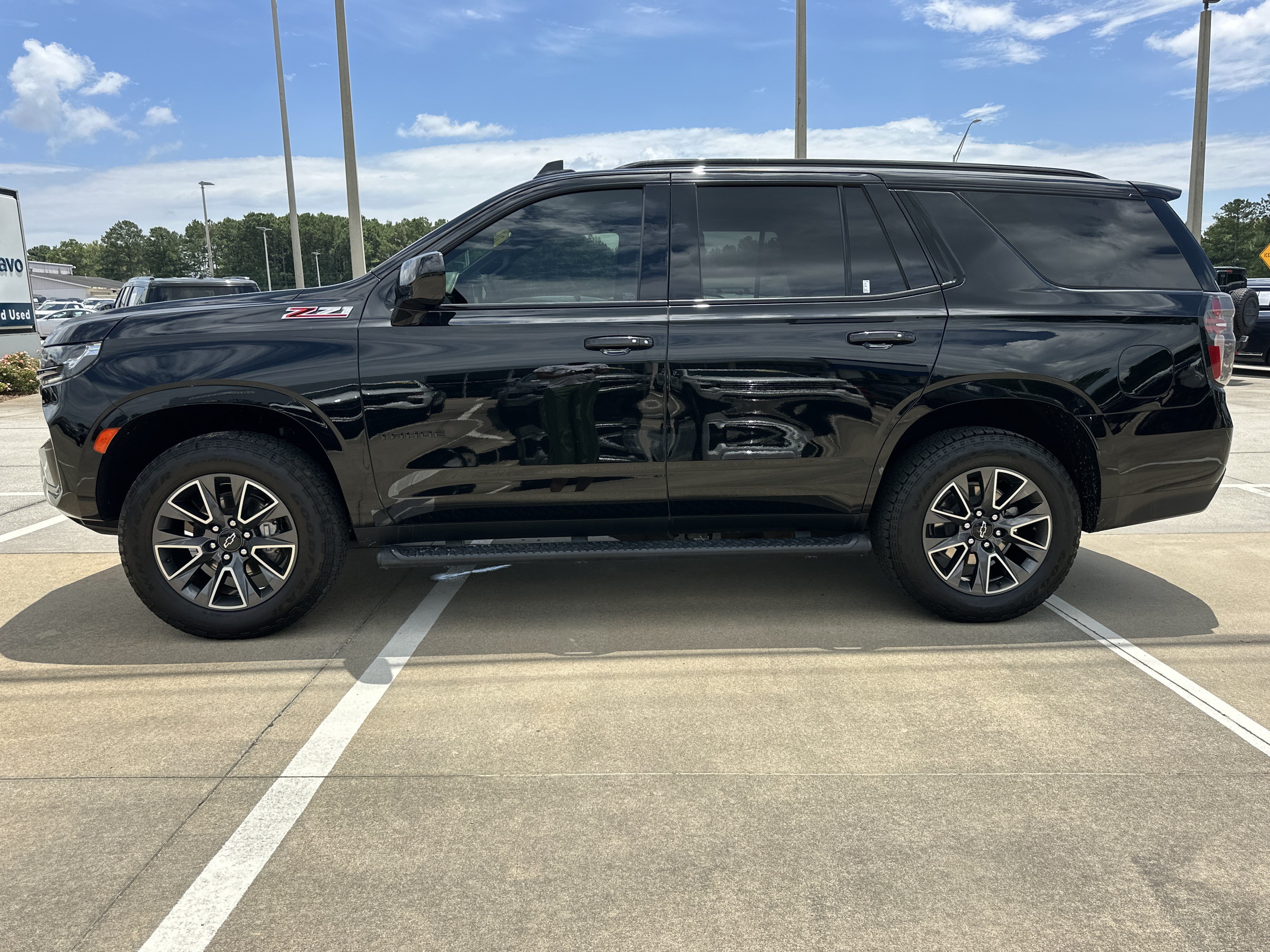 Certified 2023 Chevrolet Tahoe Z71 AWD/4WD image 9