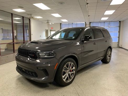 Used 2023 Dodge Durango R/T AWD/4WD image 4