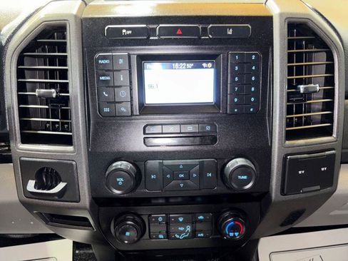 Used 2021 Ford F250 XL w/ Power Equipment Group image 19