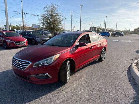 Used 2015 Hyundai Sonata SE w/ Cargo Package image 3