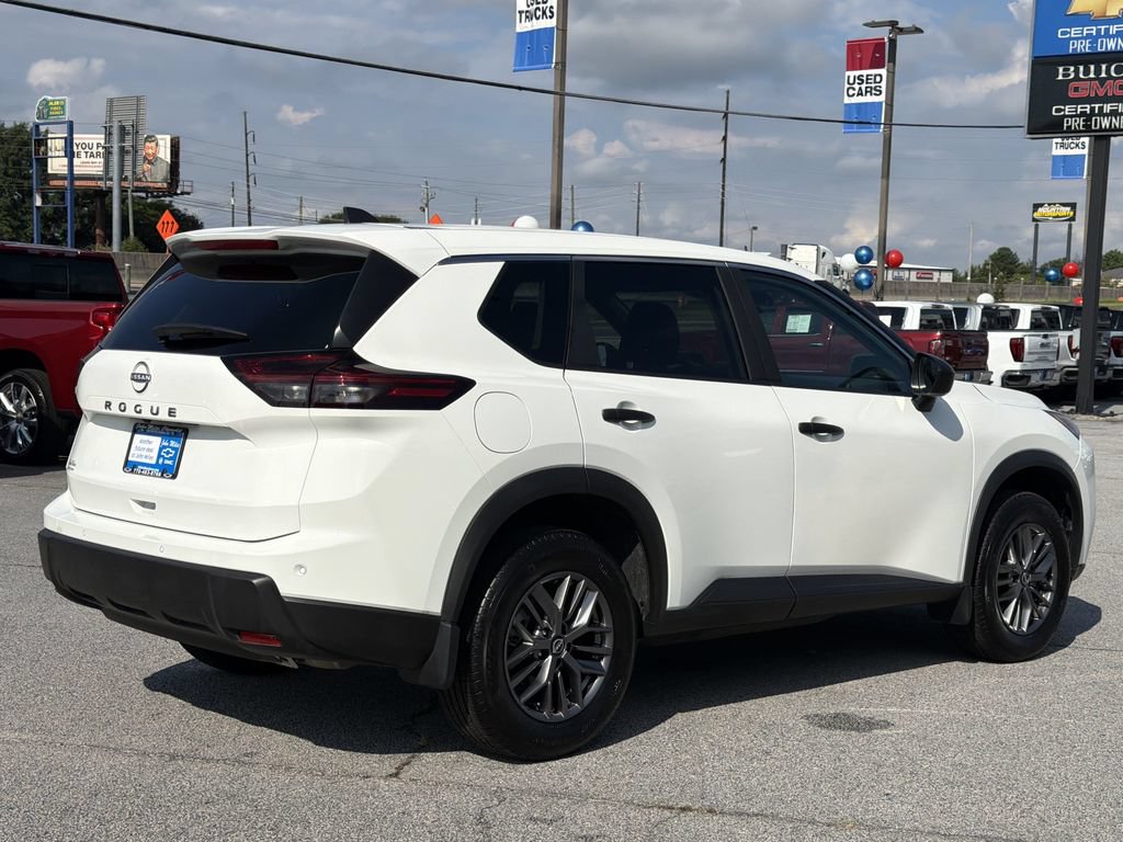 Used 2026 Nissan Rogue S FWD image 20