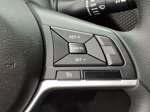 Used 2020 Nissan Kicks S FWD image 18