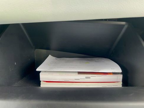 Used 2025 Toyota Corolla SE image 20