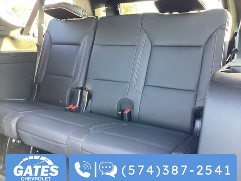 New 2026 Chevrolet Suburban Premier image 10