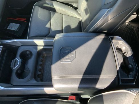 Used 2022 RAM 1500 Laramie AWD/4WD image 48