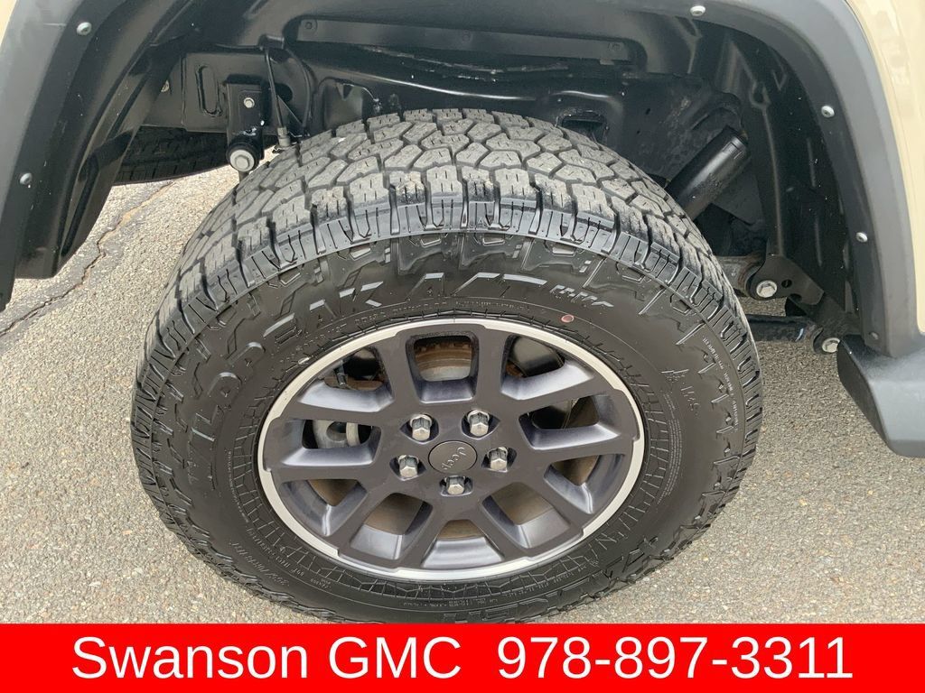 Used 2022 Jeep Gladiator Overland AWD/4WD image 34