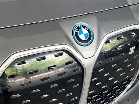 Used 2023 BMW i4 eDrive35 w/ Premium Package RWD image 29