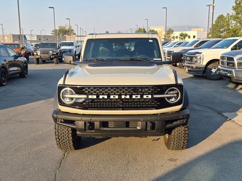 Used 2025 Ford Bronco Badlands AWD/4WD image 12