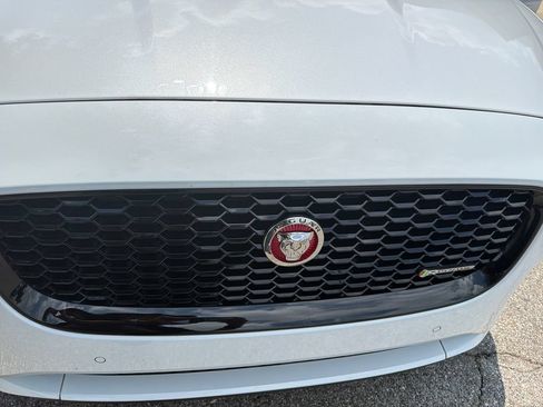 Used 2020 Jaguar E-PACE Checkered Flag AWD/4WD image 18