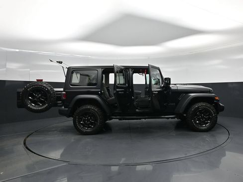 Used 2023 Jeep Wrangler Unlimited Sport AWD/4WD image 5