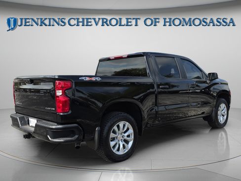 New 2026 Chevrolet Silverado 1500 Custom AWD/4WD image 4