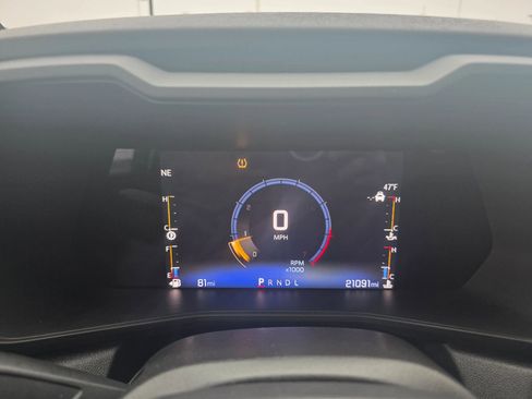 Used 2023 Chevrolet Colorado W/T image 14