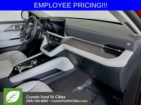 New 2026 Ford Explorer Platinum AWD/4WD image 31