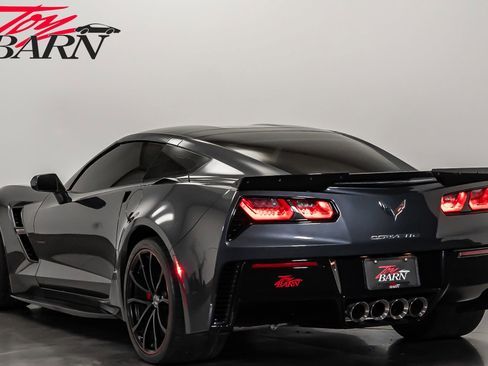 Used 2018 Chevrolet Corvette Grand Sport image 11