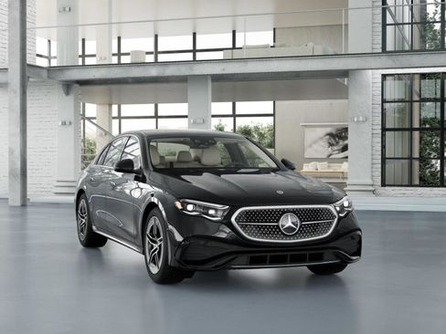 New 2026 Mercedes-Benz E 450 4MATIC Sedan image 9