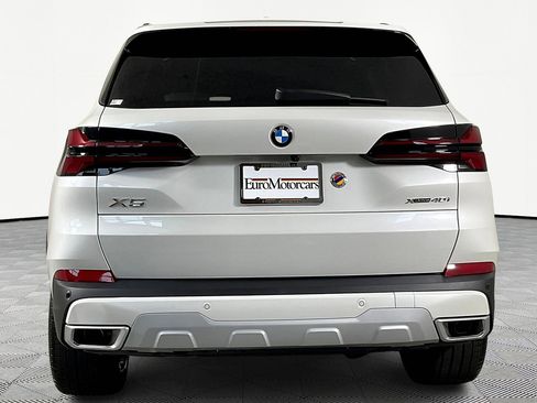 New 2026 BMW X5 xDrive40i image 7