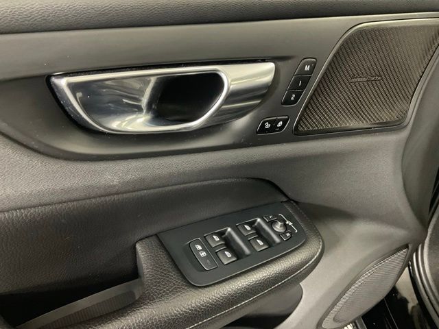 Certified 2022 Volvo S60 B5 Inscription AWD/4WD image 27