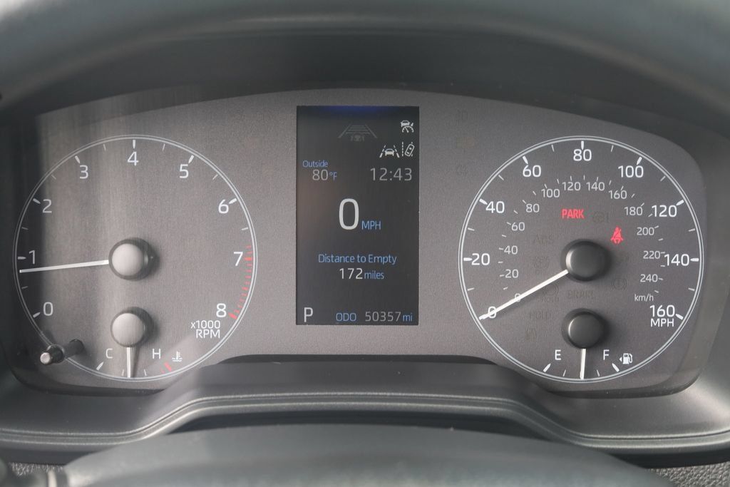 Certified 2024 Toyota Corolla LE FWD image 30