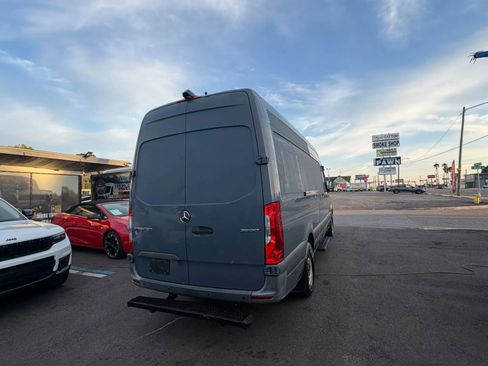 Used 2019 Mercedes-Benz Sprinter 170 image 19