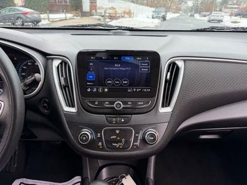Used 2021 Chevrolet Malibu LS w/ LPO, Convenience Package 1 image 20
